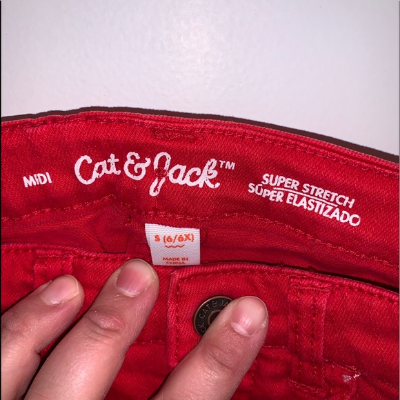 Cat & Jack mini super stretch red denim cut offs - Picture 2 of 4